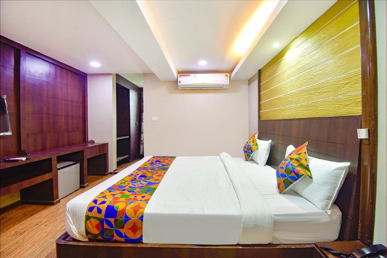מלון Fabexpress Ocean Residency, קולבה מראה חיצוני תמונה